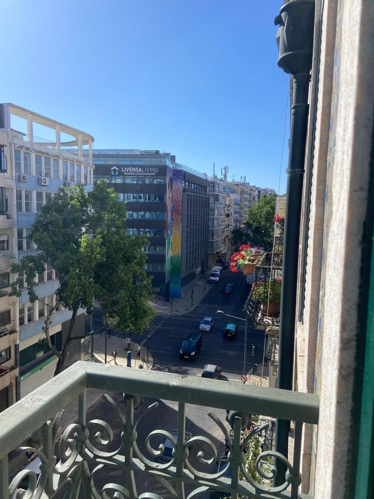 The Friends Apartment Lisbon Bagian luar foto