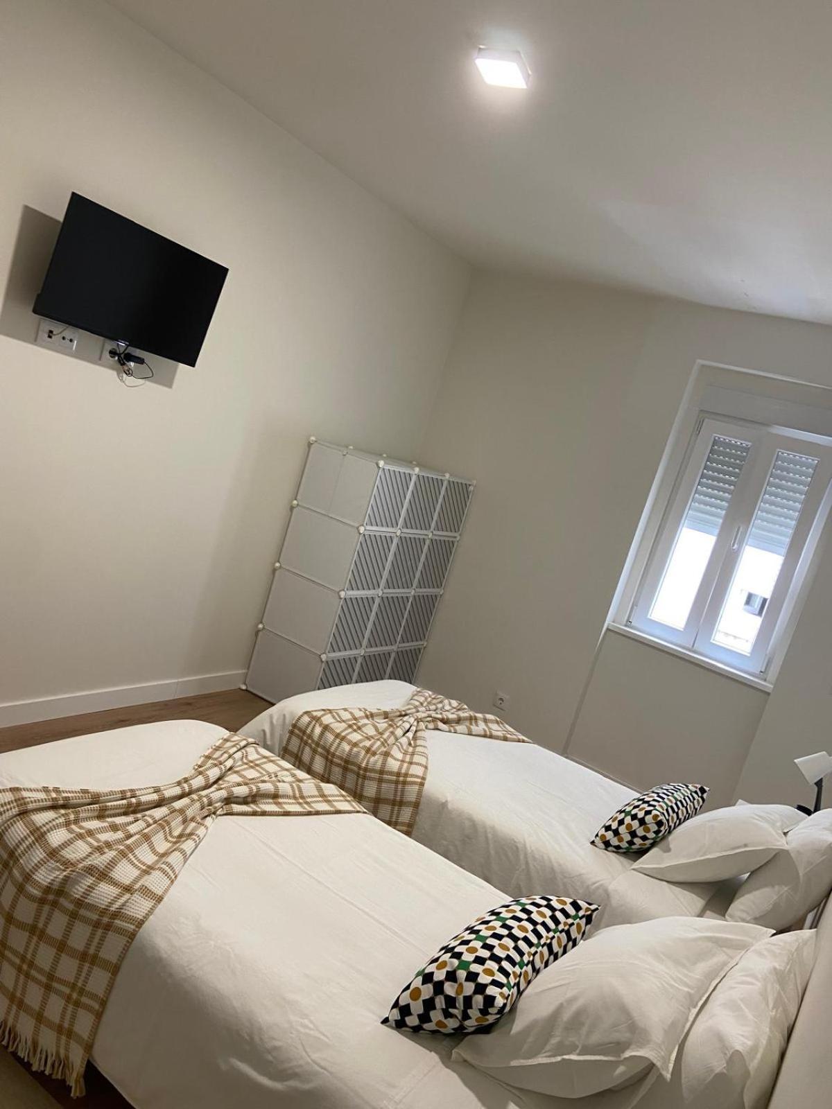 The Friends Apartment Lisbon Bagian luar foto