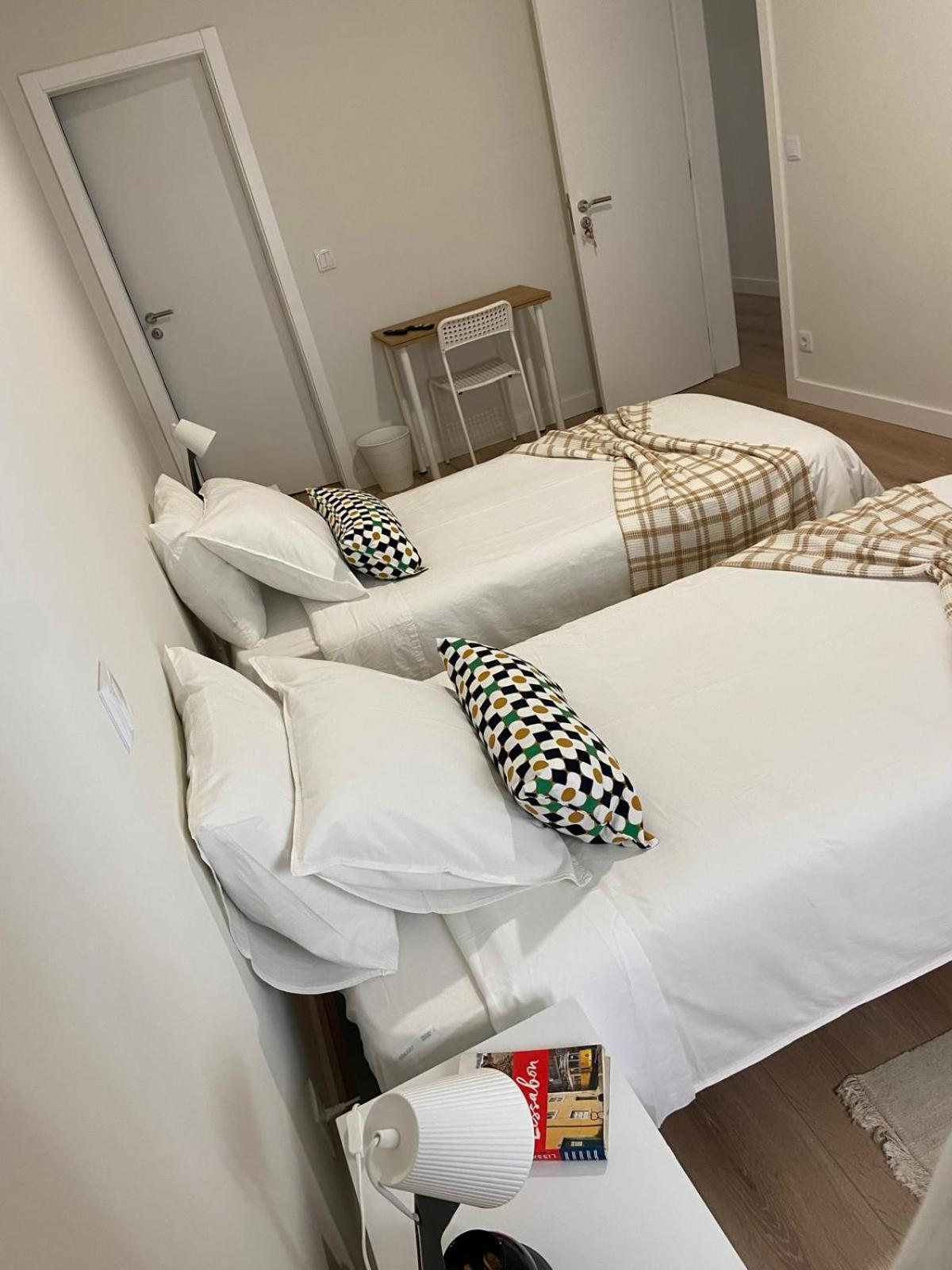The Friends Apartment Lisbon Bagian luar foto